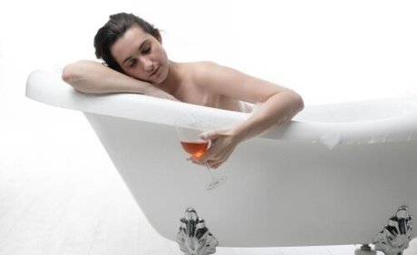 Yuval King actress galleries