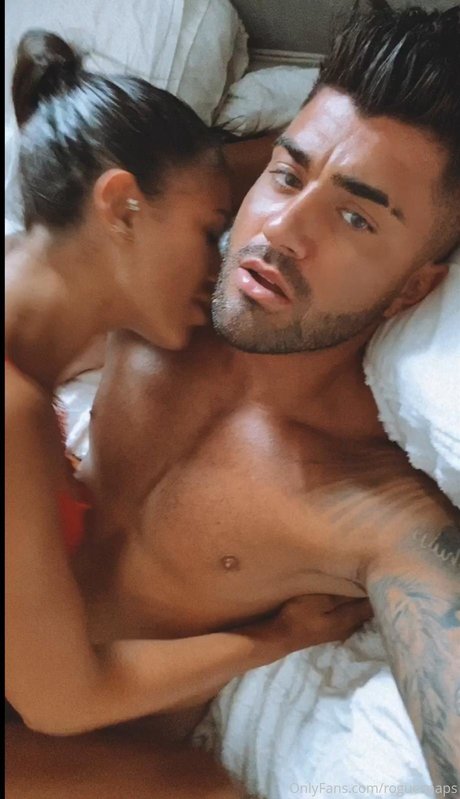 Emily Faye Miller sexy model gallery