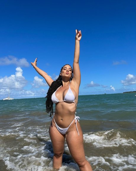 Kristenlive high quality actress picture