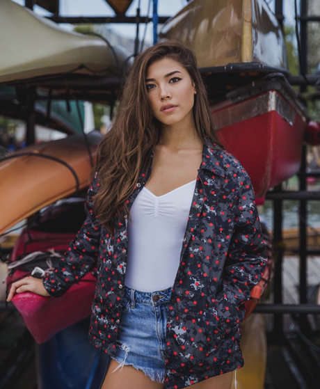 Emilymisi naked model pictures