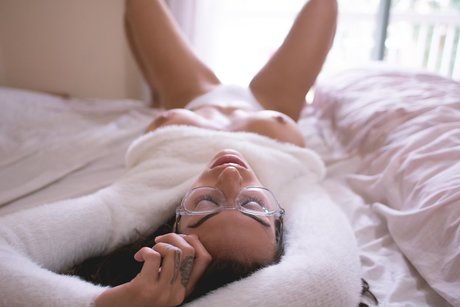 Evelyn Perez model xxx gallery