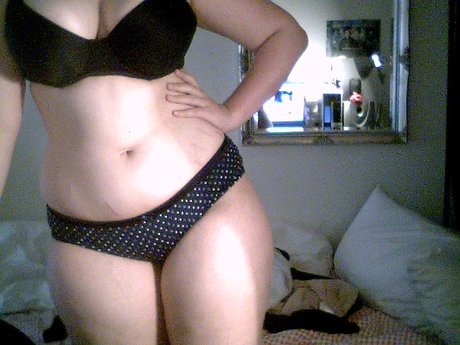 Otoni Ogni nudes actress pic