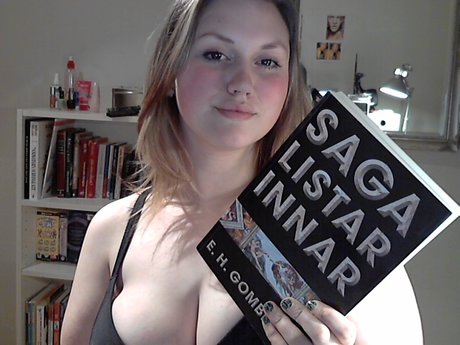 Otoni Ogni model pretty pics