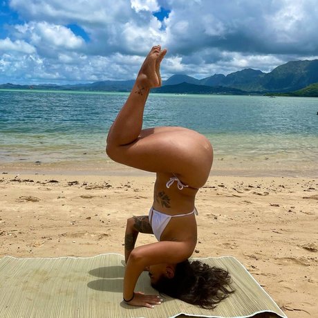 Rica Senpai high quality actress photos