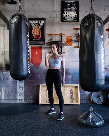 Marissa Roberto hd pornstar gallery