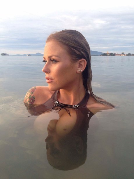 Yana Daems pornographic star pic