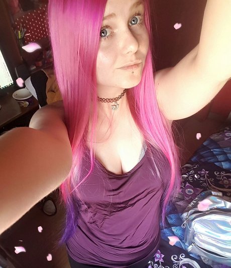 Invaderdd Dee Mente pornstar exclusive images