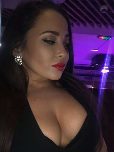 Saxarovagul model hot archive