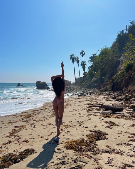 Sofia Dubois free star pics