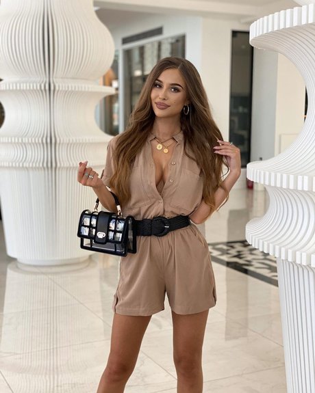 Kejsi_ pornstar top image