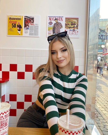 Letsnastja_ perfect model image