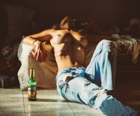 Tohar Frie hot actress photos