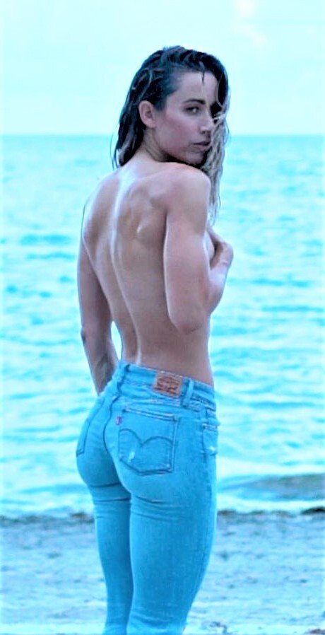 Valentina Lequeux hot pornstar galleries