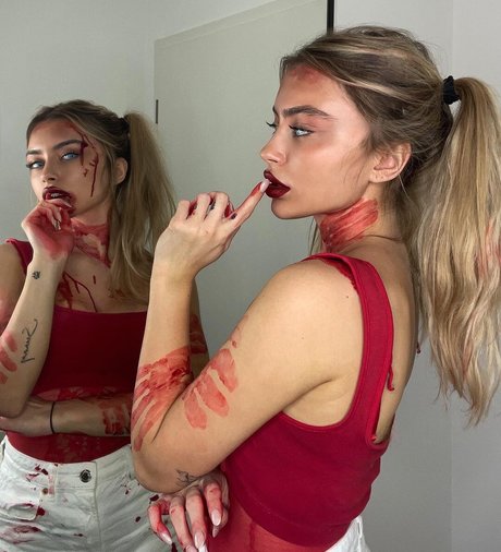 Linabmn model best photo