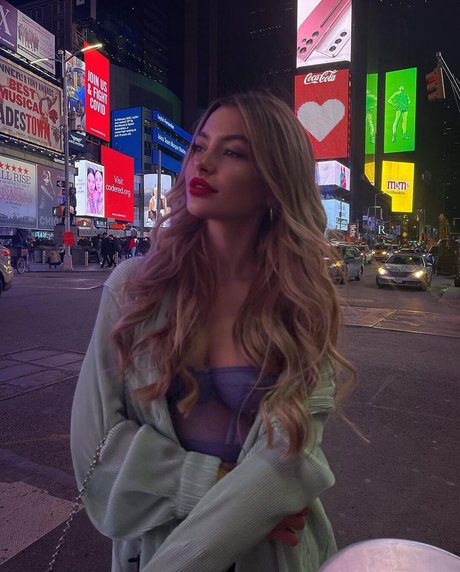 Linabmn pornstar xxx image