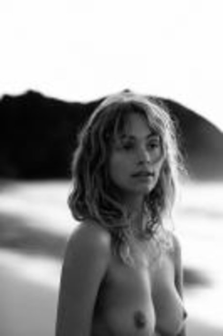 Nikki Hillier model adult gallery