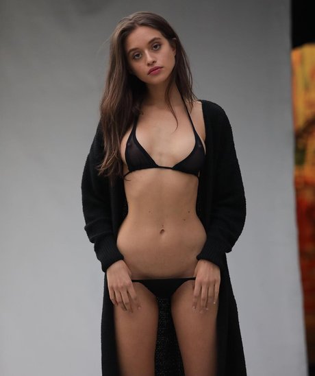 Nicole Zimmermann model art gallery