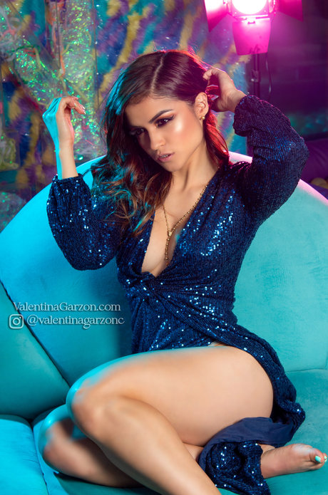 Valentina Garzon_ art model photo