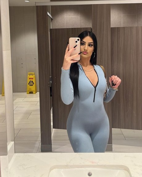 Diana Malchanovich_ high quality model img