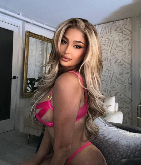 Amanda Padilla sexy star picture