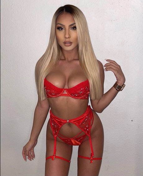 Vasilka Vazzzlegramm star top archive