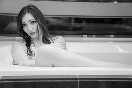 Luisa Ladeveze nudes star img