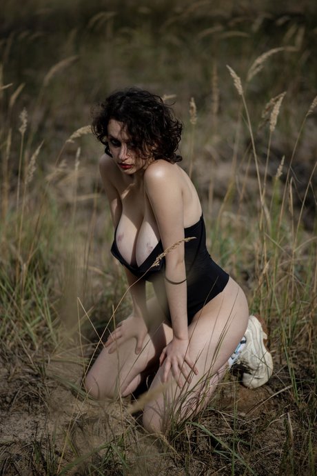 Helga Amor star top pictures