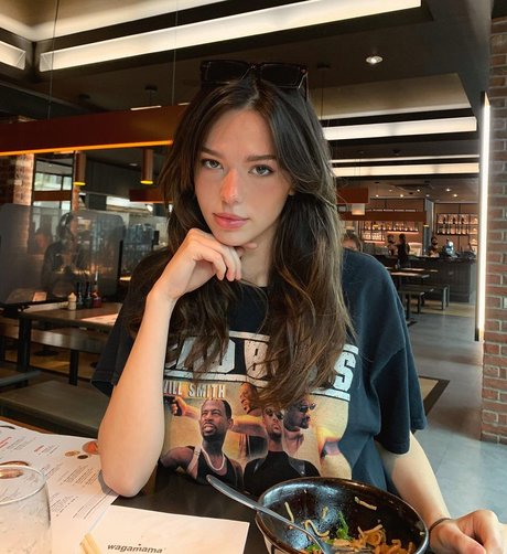 Martyna Balsam model erotic picture