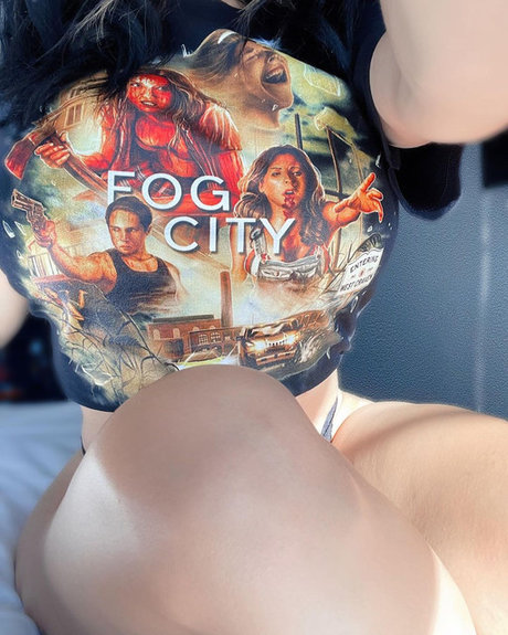 Laura Amuyus_ star hot picture