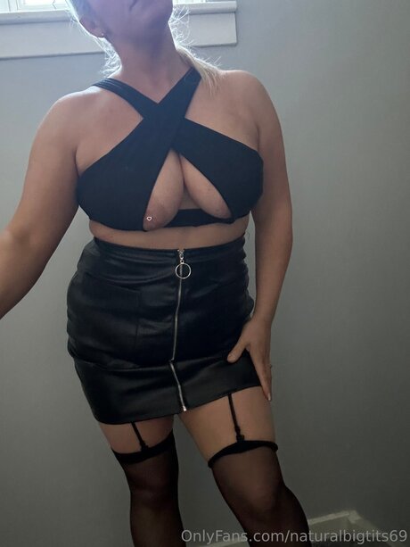 Naturalbigtits69 star free pics