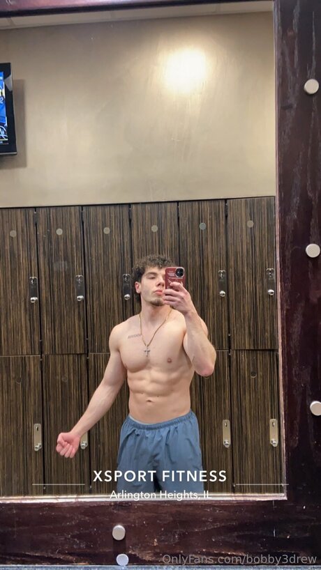 Bobby3drew nude actress photos