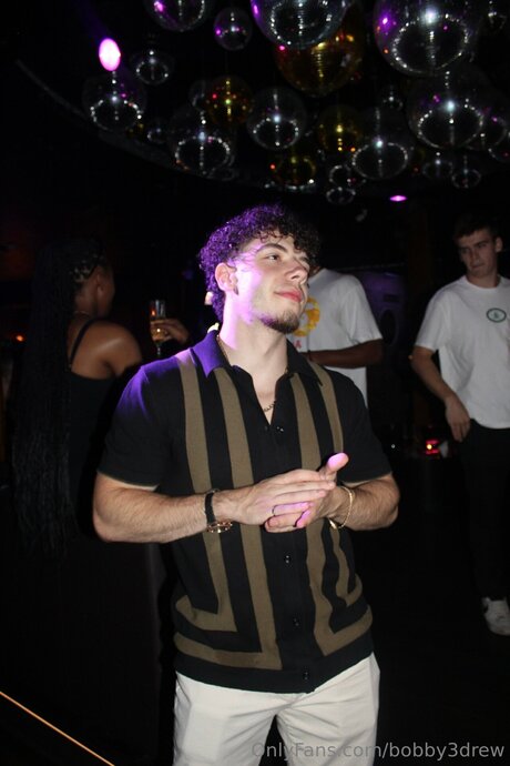 Bobby3drew star porn picture