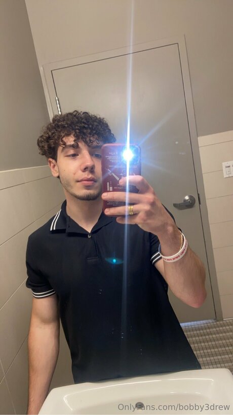 Bobby3drew erotic model gallery