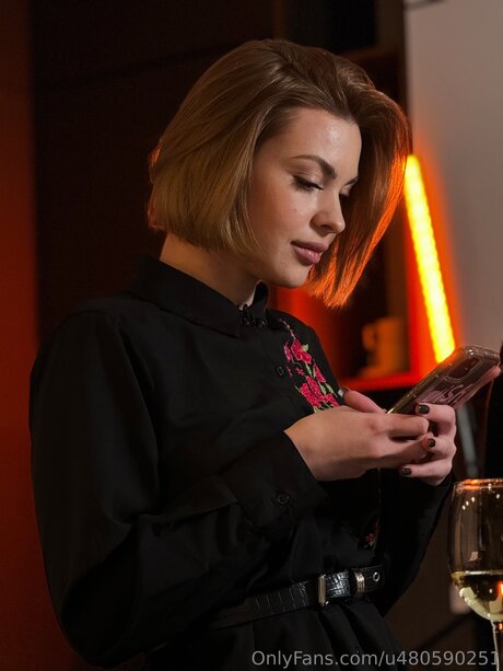 Roxy Blakee top actress gallery