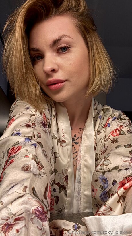 Roxy Blakee star pretty gallery