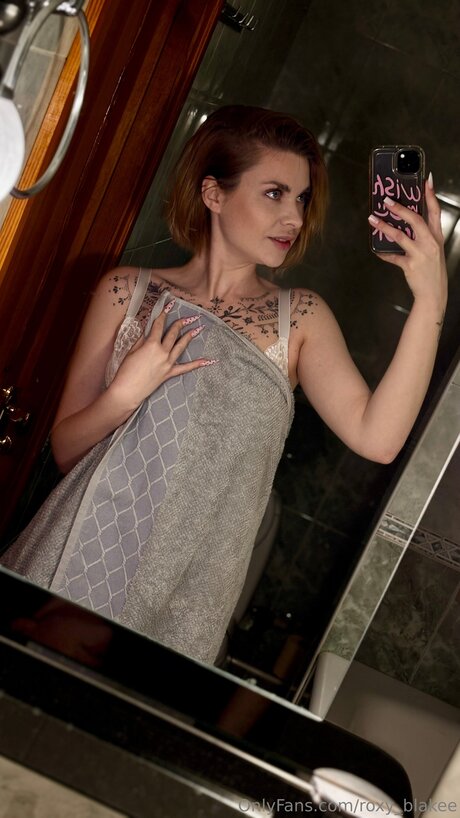 Roxy Blakee model free archive