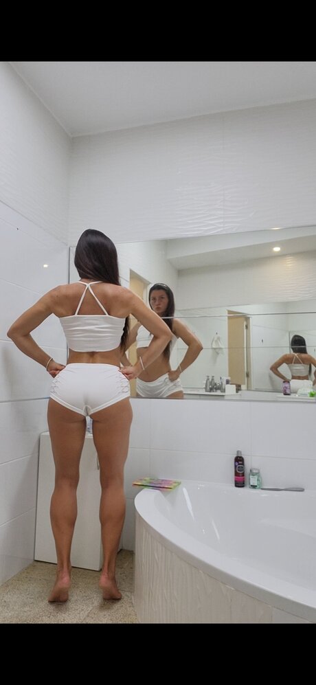 Auraparadis model porn picture