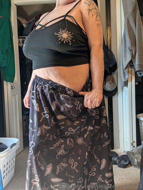 Peabodyswife627 nude star photos