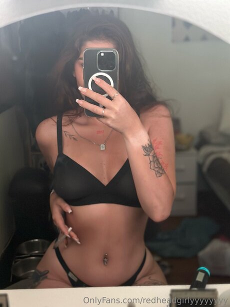 Redheadgirlyyyyyyyy star exclusive gallery