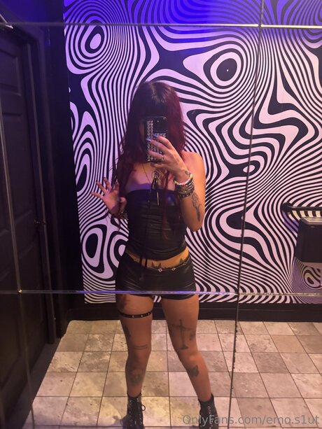 Emo S1ut pornstar high quality images