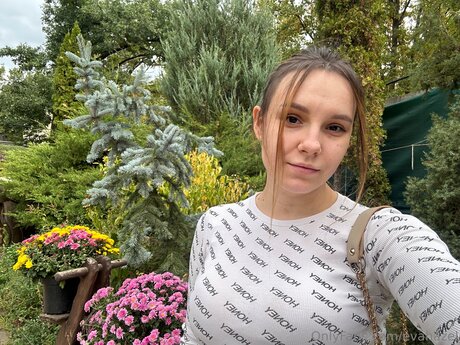 Evahazel model nude galleries