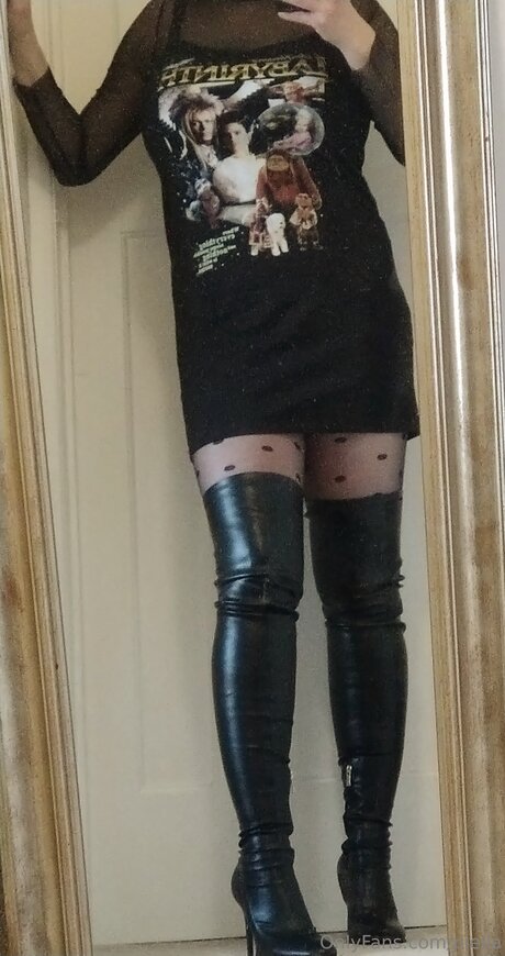 Piella pornstar nude gallery