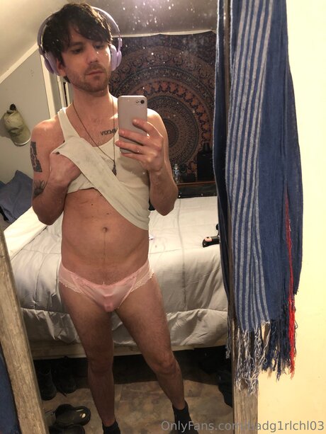 Badg1rlchl03 nudes actress pictures