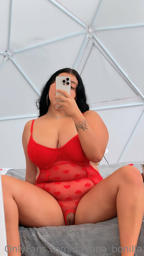 Dayana Bonilla star pornographic pictures