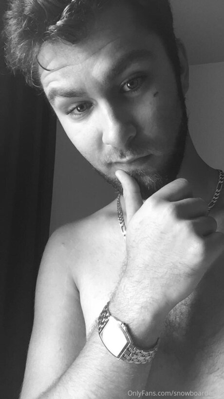 Snowboarder95 nude actress photos