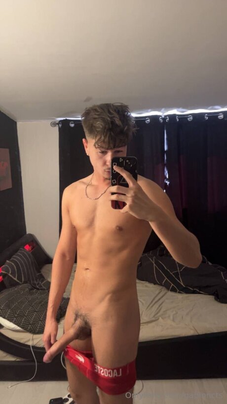 Gabinncts nudes model images