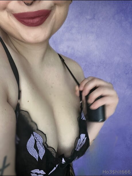 Hoeshit666 nude pornstar photos