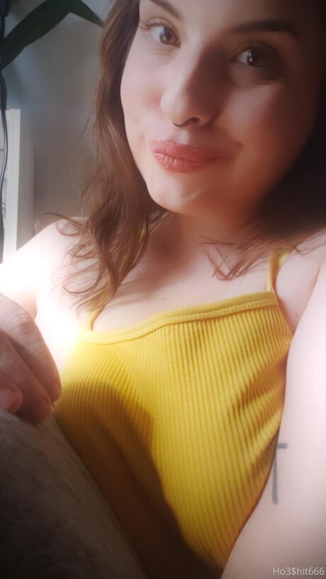 Hoeshit666 exclusive pornstar galleries