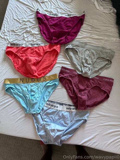 Wavypapii0 star art pic