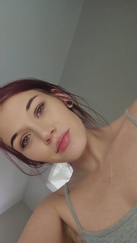 Crystaab star high quality photo